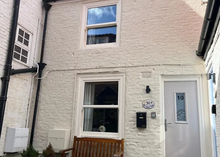 The Rockpool Holiday Cottage